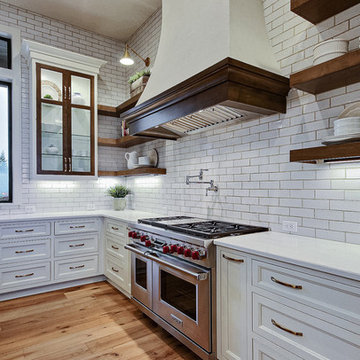 The Aurora : 2019 Clark County Parade of Homes : Gourmet Designer Kitchen
