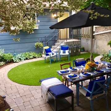 Outdoor Oasis by kalHome in Bucktown (Chicago)