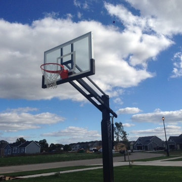 Ben P's Pro Dunk Gold Basketball System on a 47x30 in Jenison, MI