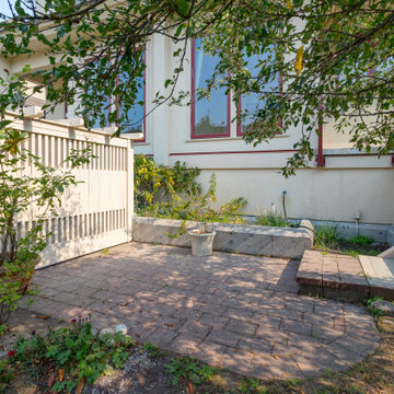 1518 Dallas Rd MLS#1047193