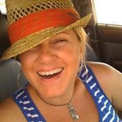 Tania Sidellas foto