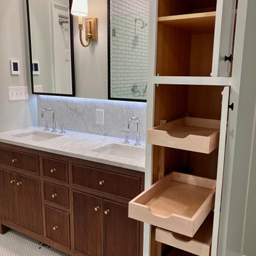 Old Town - Primary Suite