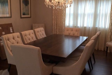 Dining room - transitional dining room idea in New York