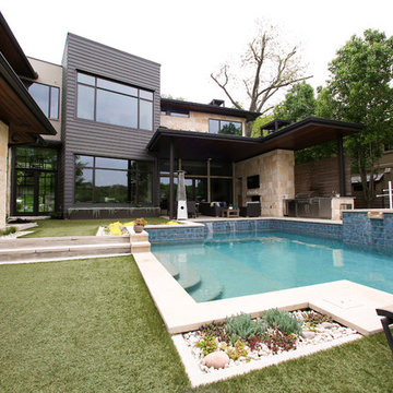 Rivercrest Drive