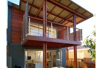 Design ideas for a large contemporary two-storey exterior in Sydney.