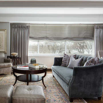 Upper East Side Transitional Apartment: Living Room