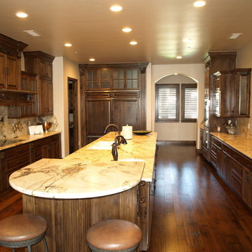 Gated Community Home on 1/2 Acre - Tulare, CA