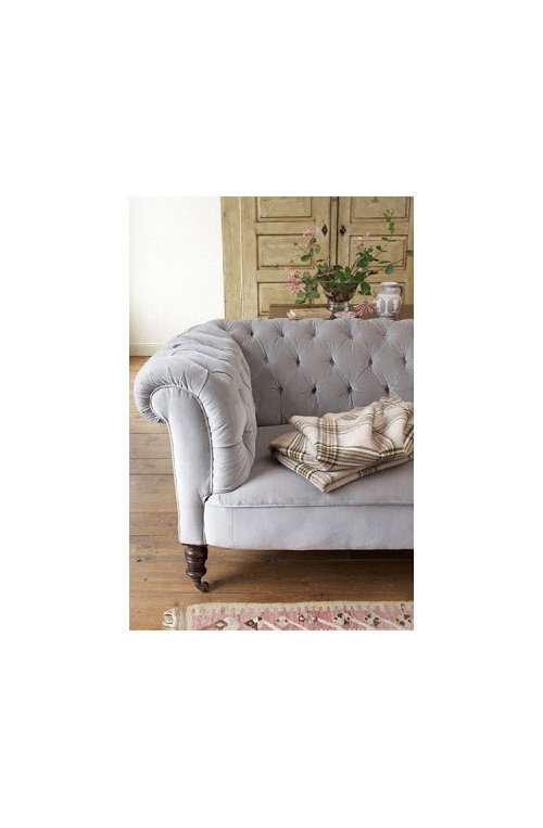 Complementary Furniture Styles Do I Need To Continue With The Same Traditional Style Of Furniture Or Can Combine It A Contemporary Loveseat Leather Fabric