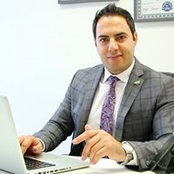 Mani Hatami's photo