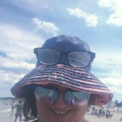 Lynne McCarthy Bergeron's photo