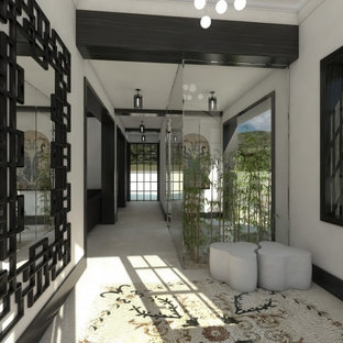 Idéer för en mellanstor eklektisk foajé, med vita väggar, kalkstensgolv och beiget golv