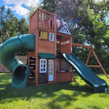swing set/ play structure Assembly