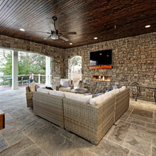 Screened-in Porch