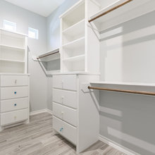 bath& closet
