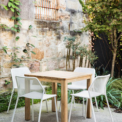 Albany Dining Table - Outdoor Products