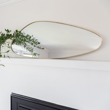Droplet Floor Mirror – Gold