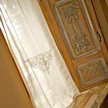Gold Residence