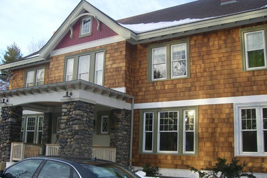 Inspiration for a craftsman home design remodel in Portland Maine