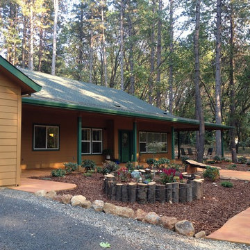 Rustic/Cabin