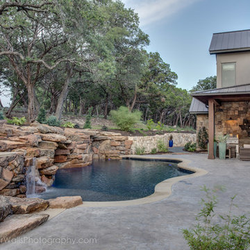 Laurel Haven Homes Award Winning Luxury Home on Lake Travis