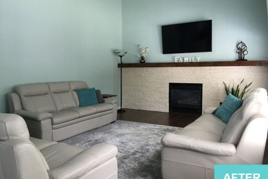 Example of a living room design in Raleigh