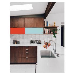 Peninsula with Sink in Updated Mid-Century Modern Kitchen - Midcentury ...