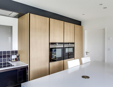 Rangement avec appareils avec fours et tiroirs Siemens iQ700