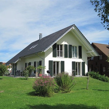 Einfamilienhaus mit Privatgarten