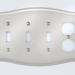 SW209.619 Switch Plates Colonial - Switch Plates And Outlet Covers