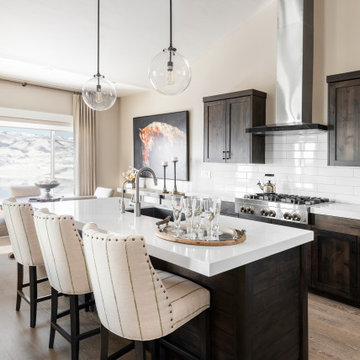 Tuhaye Modern | Spruce Personalized Decor