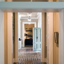 Entry / Foyer
