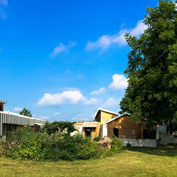 Home connected with Garage and Studio