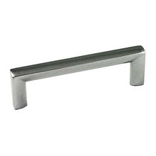 Pulls and knobs