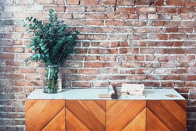 Mountain style living room photo in New York