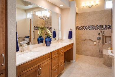 Bathroom - bathroom idea in Los Angeles