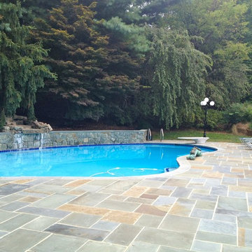 Improved pool terrace paving
