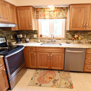 Refaced Lower Existing Cabinets, New Upper Wall Cabinets and Glass Backsplash