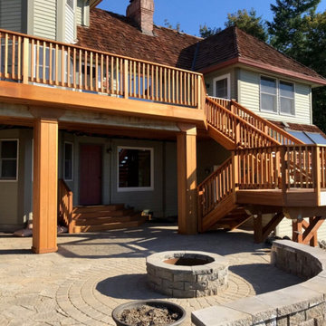 Custom Cedar/Composite Decks
