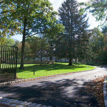 Gated Elegance - Old Westbury