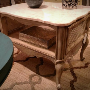 Furniture / Decorative items ~