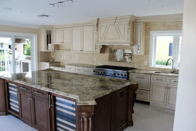 Kitchen - kitchen idea in Other