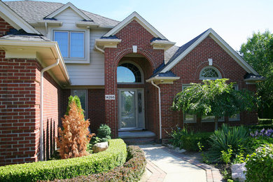 Inspiration for a timeless exterior home remodel in Detroit