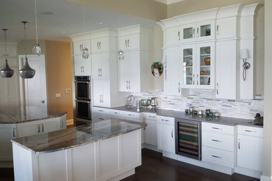 Inspiration for a french country kitchen remodel in Detroit