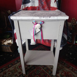 SOLD-&pound;45.00 Vintage sewing box... - Products