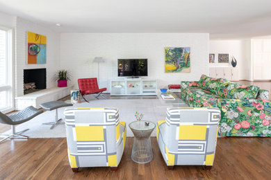 Example of a trendy living room design in Dallas
