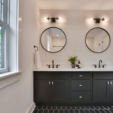 Ziv Bathroom