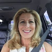 Lenore Vitales foto