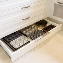 NEWTOWN Kitchen
