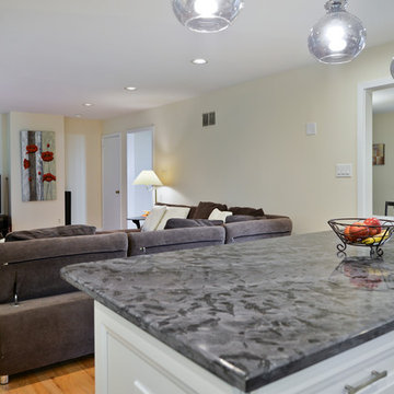 Enjoying of a Comfortable New Sunroom and a Beatiful New Kitchen Remodel in VA
