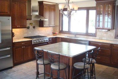Kitchen - kitchen idea in Baltimore